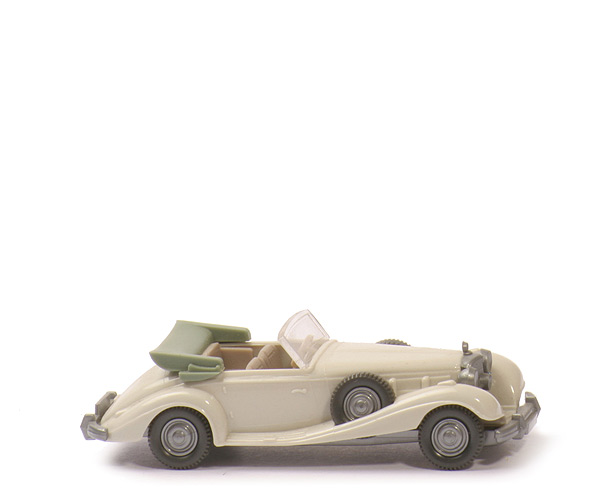 Mercedes 540 K Cabrio - grauweiß, Verdeck resedagrün - 835/1c