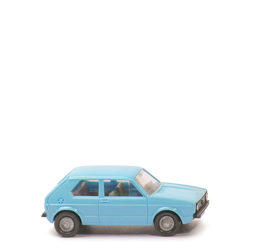  VW Golf I 2-türig - hellblau, Grill glatt - 45/1b