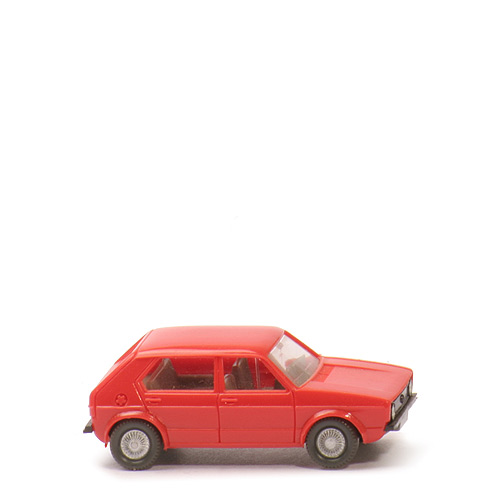 VW Golf I 4-türig - orangerot, mit Außenspiegel, Grill glatt - 44/4b