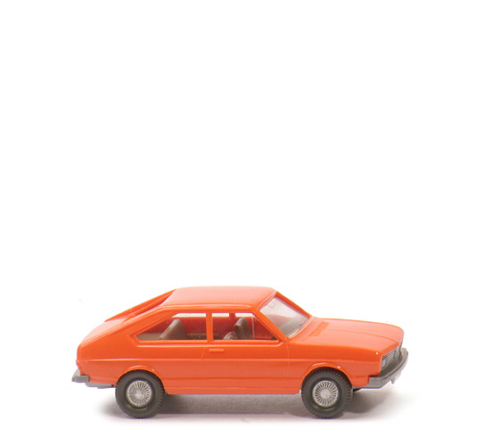 VW Passat - dunkelhellorange, Grill integriert - 48/3f