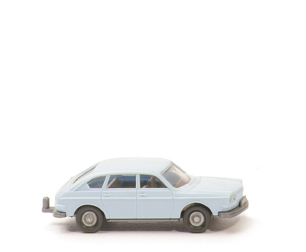 VW 411 - Doppelscheinwerfer, weißblau, m. Zugh. - 46/5d
