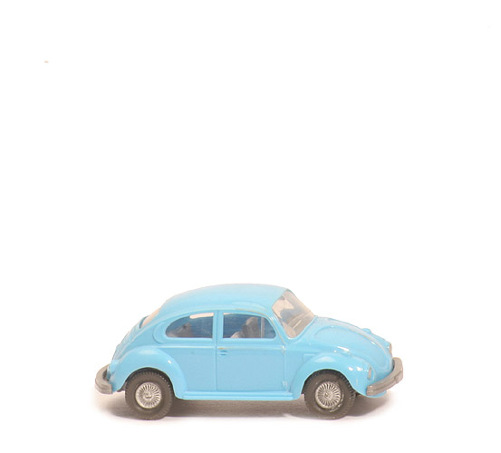 VW Käfer 1303 - hellblau - 30/15b