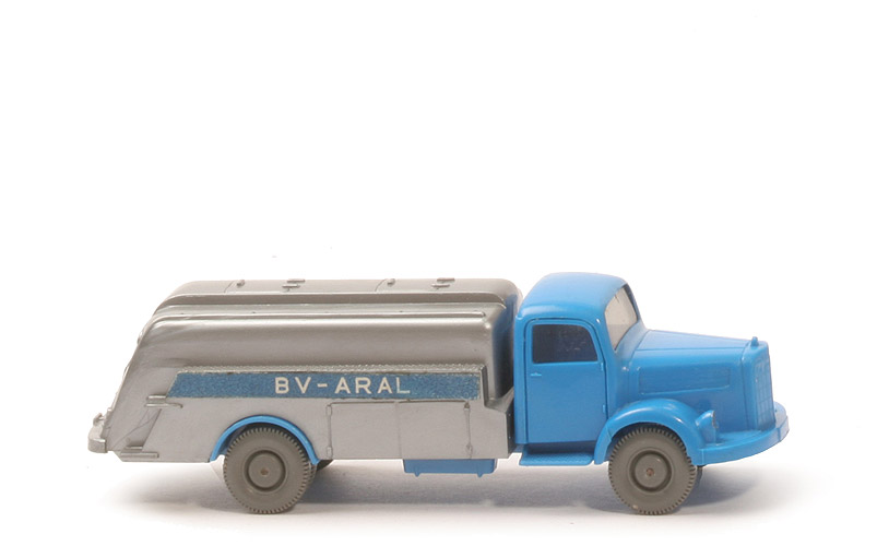 MB L 3500 S Alter Tankwagen - ARAL, FH, CH himmelblau, AH offen - 781/5 ?