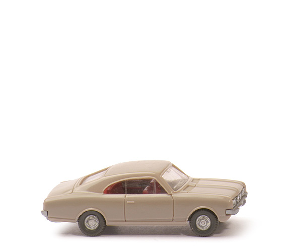 Opel Commodore - graubeige, LKR separat, BP 8c - 84/1d
