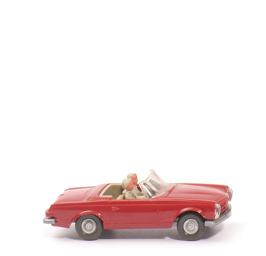 Mercedes 230 SL Cabrio - rubinrot, Grill ungesilbert, ohne 14b - 142/5a
