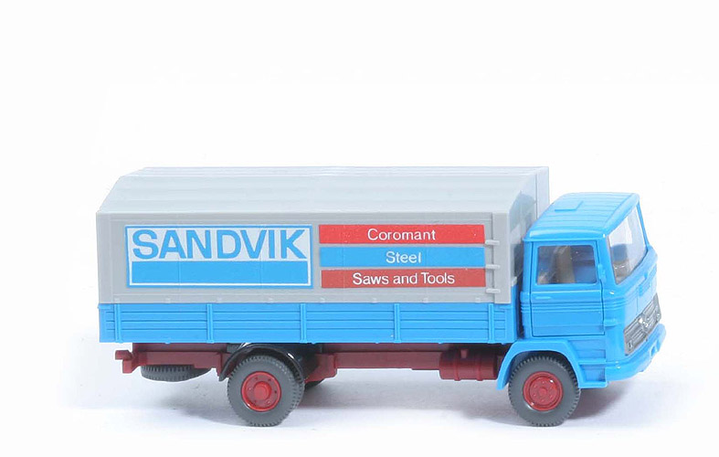 MB LP 1317 Pritsche, Sandvik - FH,  PR lichtblau - 437/10