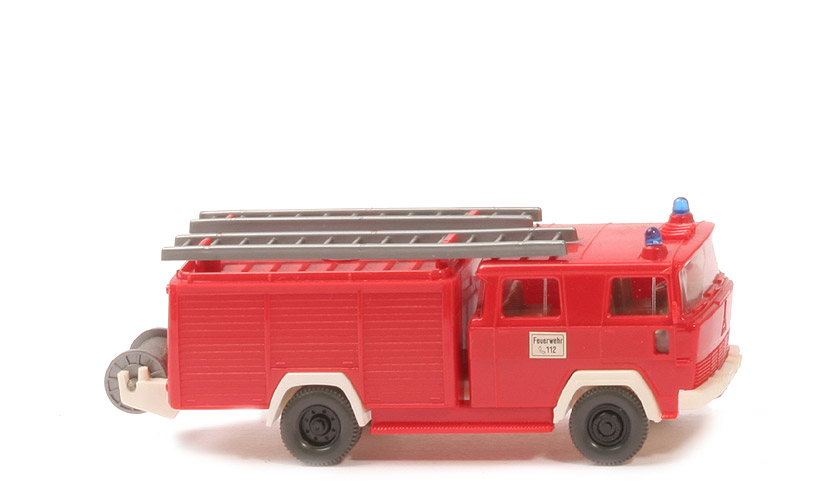 Magirus Spritzenwagen LF 16 - rot, Verglasung klar, Haftetikett - 610/36