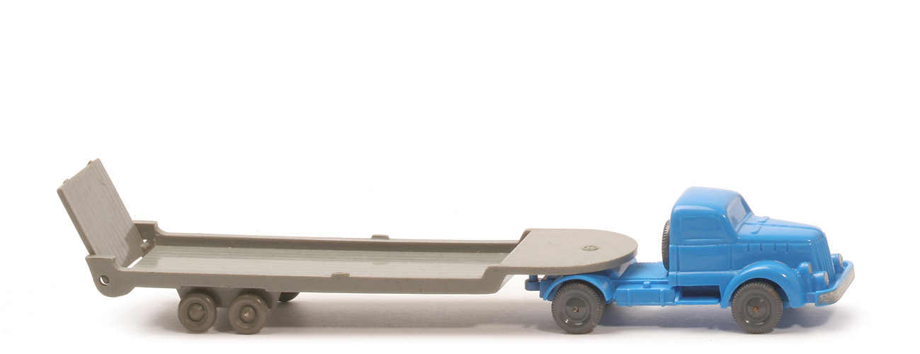 White Rollachser Alter Tieflade-Sattelzug - ZM himmelblau, Auflieger betongrau - 490/2 ?
