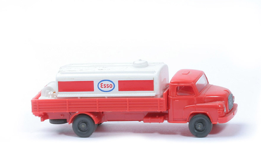 MAN 415 mit Öltank - blassrot - 808/1b