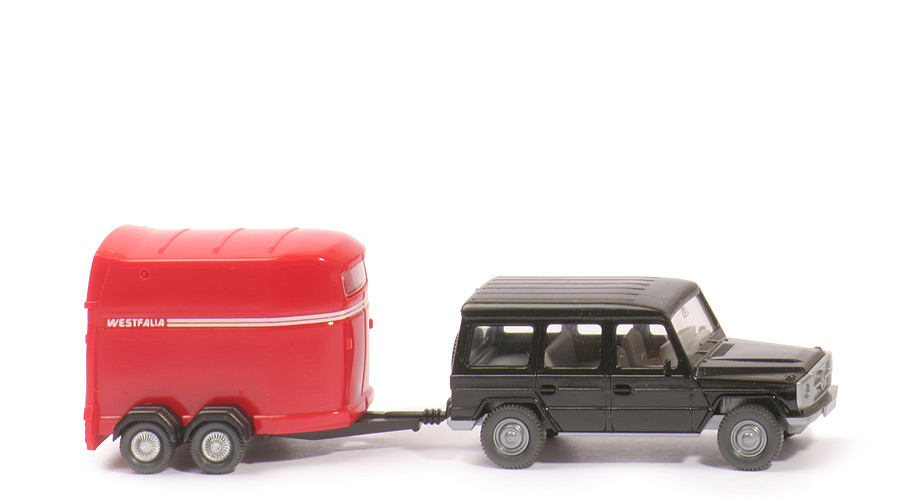 MB 230 G Pferdetransport - Zugw. schwarz/silber, Anhänger rot - 66/1