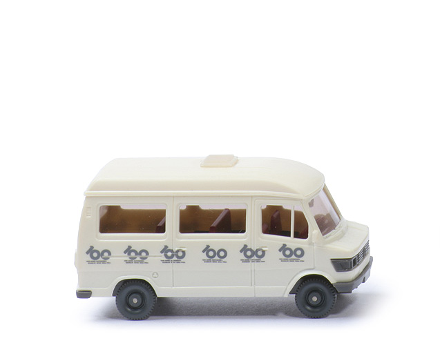 MB 207 D Kombiwagen - mit Hochdach, cremeweiß, 100 Jahre - Mercedes (31) 1