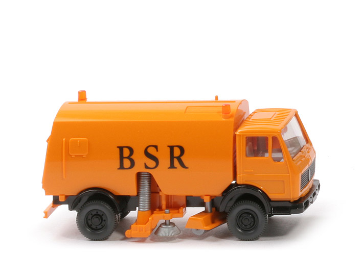 MB 1217 Straßenkehrwagen - BSR - 642/4