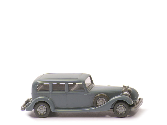 Horch 850 - dunkles graublau, IE lichtgrau, BP Berlin-W - 825/1g