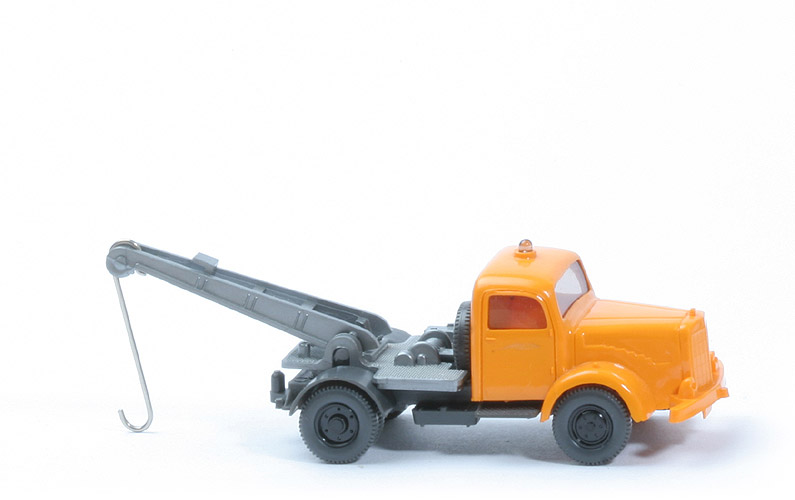 MB L 5000 Abschleppwagen, Pola - orangegelb - 631a/1a