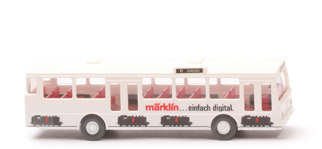 Stadtbus MB O 305, märklin digital - 11 Göppingen Schillerplatz - 700/23