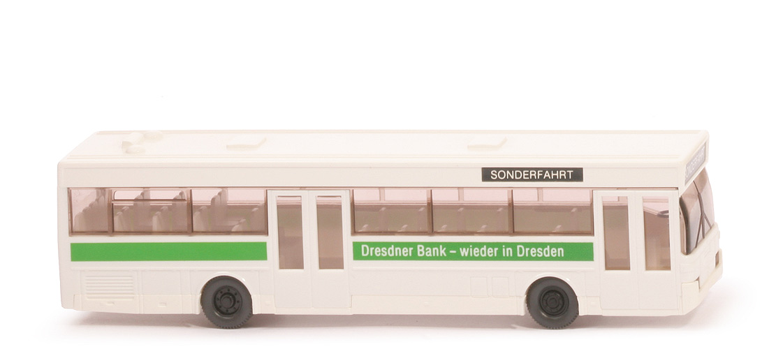 Linienbus MB O 405, beschriftet - Dresdner Bank - Dresdner Bank