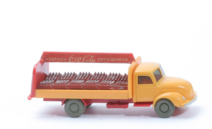 Magirus S 3500 Coca-Cola - CH, Steg, rot, Heck orangerot - 560/4b