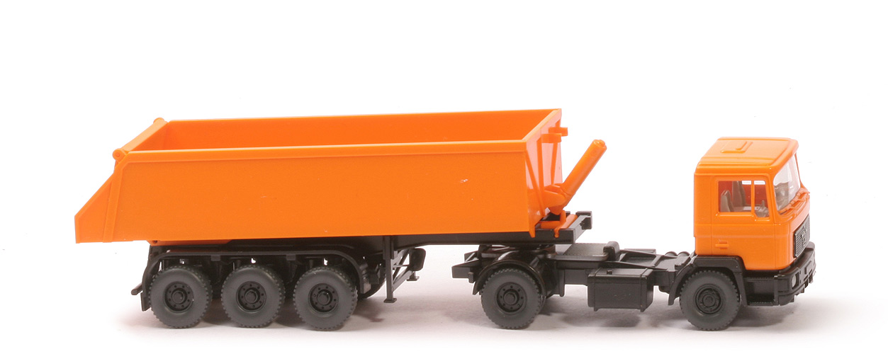 MAN F 90, Neuer Hinterkipper - orangegelb, CH geschlossen - 676/1