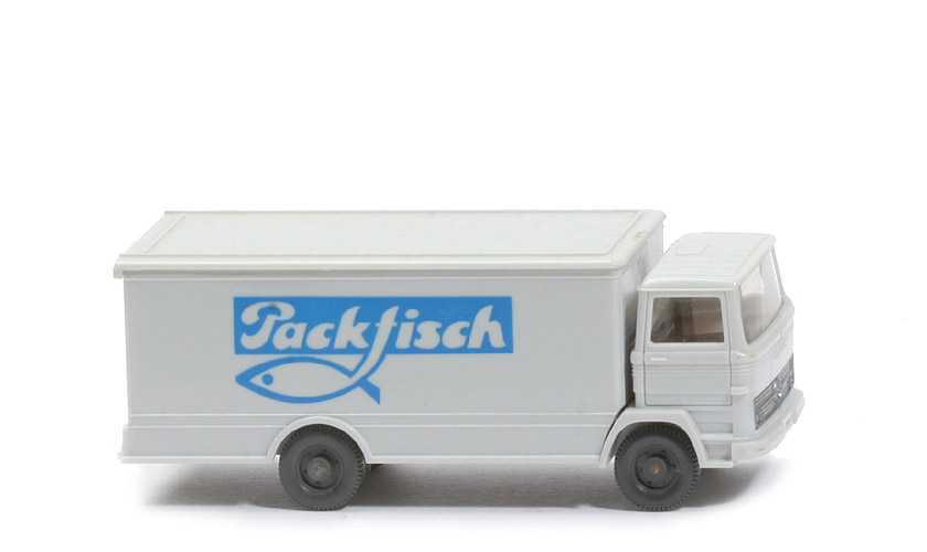 MB LP 1317 flacher Koffer - Packfisch, FH altweiß, Koffer altweiß, Dach altweiß - 436/12a