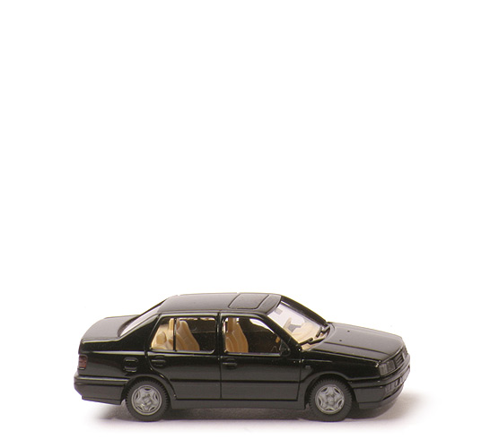 VW Vento - schwarz, Heckgravur klein - Volkswagen (14) c