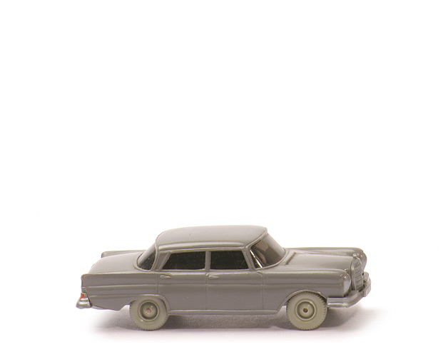 Mercedes 220 S - staubgrau, BP WM - 140/6c