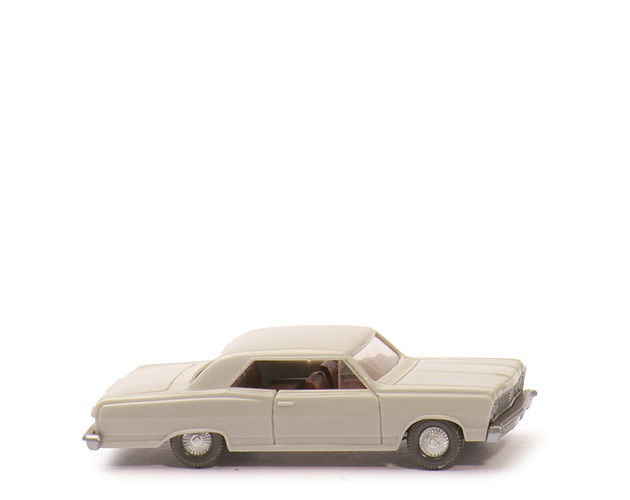 Chevrolet Malibu - achatgrau, o. ZH, LKR eingesetzt - 220/5b