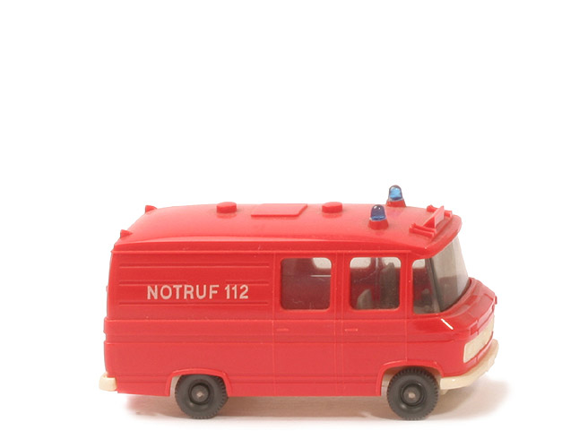MB L 406 Feuerwehr RTW - orangerot, Druck, Armaturenbrett halb - 608/1