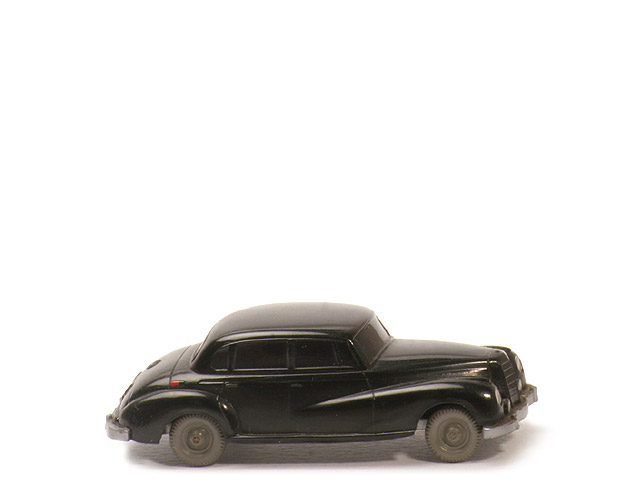 Mercedes 300 uv - schwarz - 150/1m