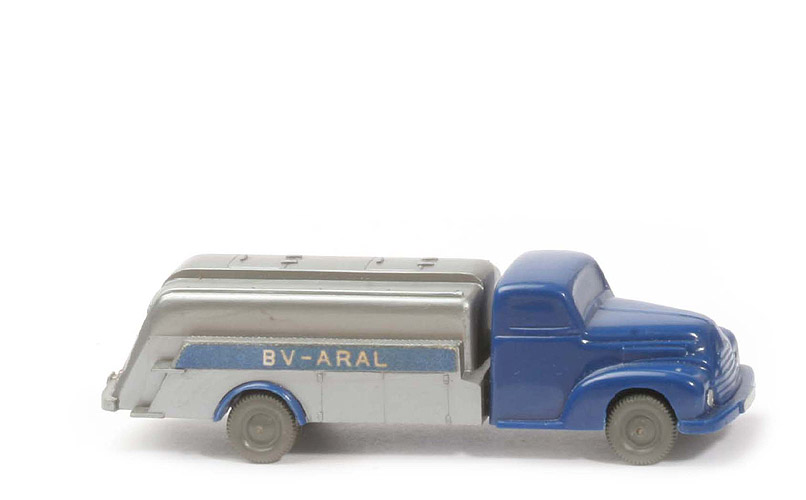 Ford 3500  Alter Tankwagen - ARAL - 781/2