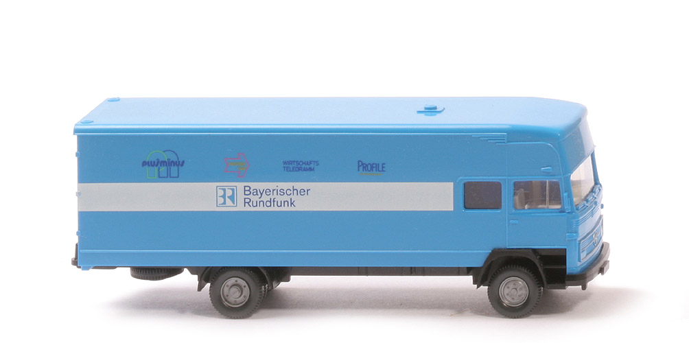 MB LP 1313 Möbel-LKW (1994) - Bayerischer Rundfunk I, CH schwarz (Serie) - 990/3 - 3