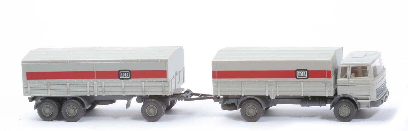 MB LP 1620 Lastzug DB - lichtgrau / Streifen breit /Doppelreifen - 432/1b