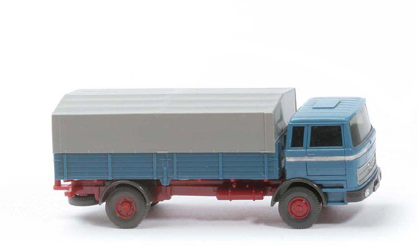 MB LP 1620 Doppelkabine - hellazurblau / weinrot - 435/ - ?