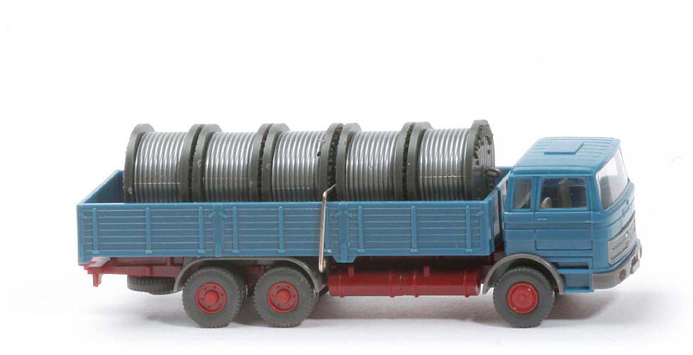 MB LP 2223 mit Kabelrollen - m. Nordkabel, Trommel anthrazit, Kabel silbern - 433/1b