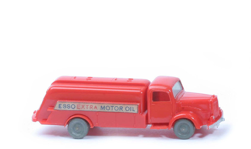 MB L 5000 Alter Tankwagen - ESSO, blassrot - Schrift Extra in rot - Räder alt - 780/7a