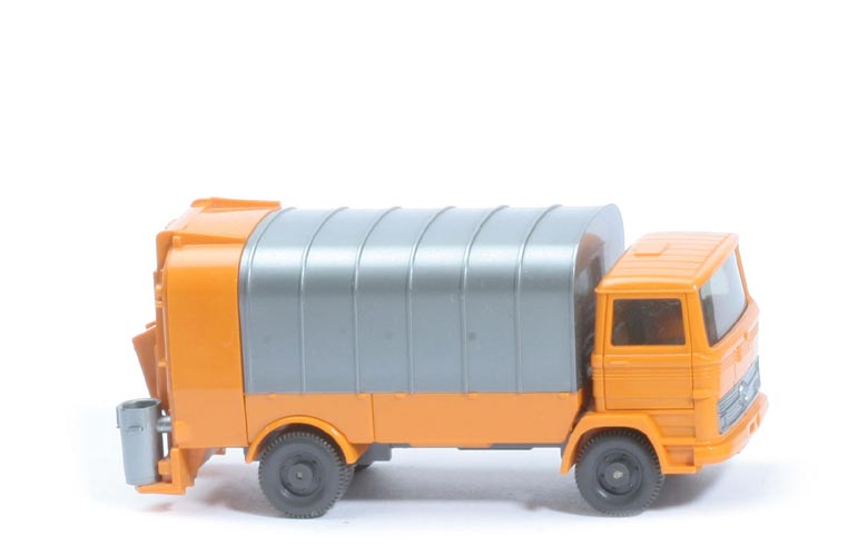 MB LP 1317 Müllwagen ohne Spiegel - ohne KUKA - gelborange - 643/12a
