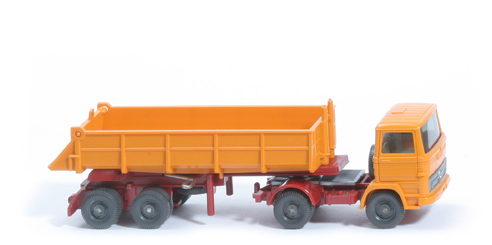 MB LPS 1317 Alter Hinterkipper - o. Spiegel o. Lkr, gelborange - 677/6 ?