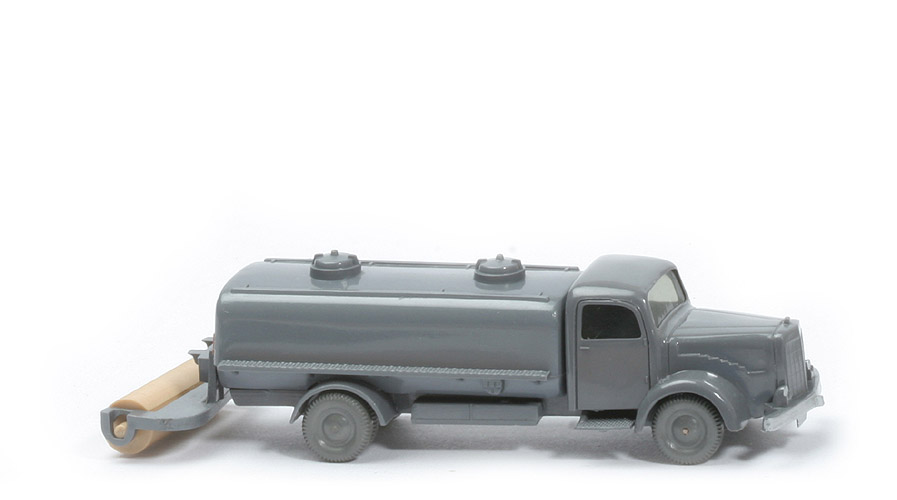 MB L 5000 Alter Sprengwagen - basaltgrau, BP:  WM im Kreis - 640/3c