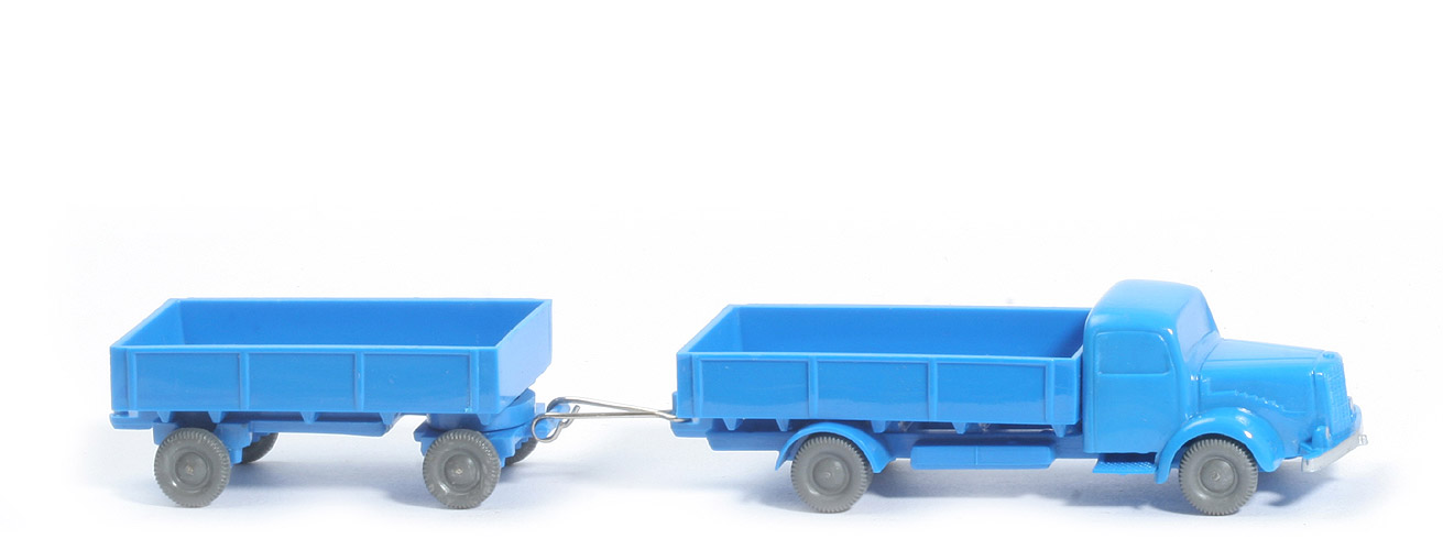 MB L 5000  uv Pritschen-LKW - FH, CH, PR himmelblau, ZH nach oben - 430/8a