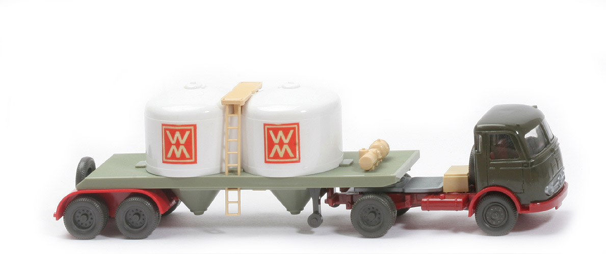 MB LPS 332 Pullman Chemikalien-TSZ - WM, FH olivgrün, neue Achseinheit - 534/3b