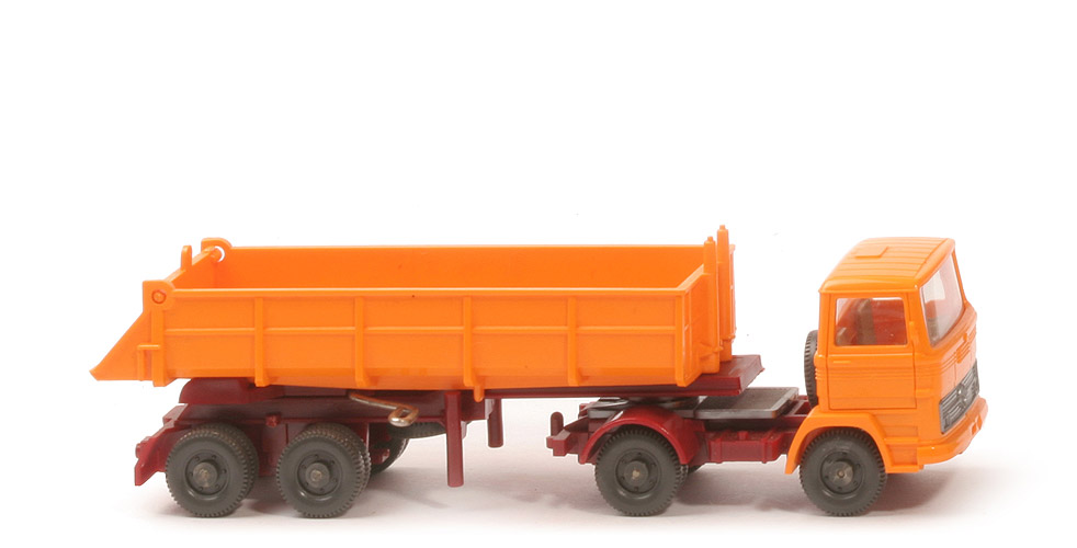 MB LPS 1317 Alter Hinterkipper - m. Spiegel m. Lkr, orangegelb - 677/9a