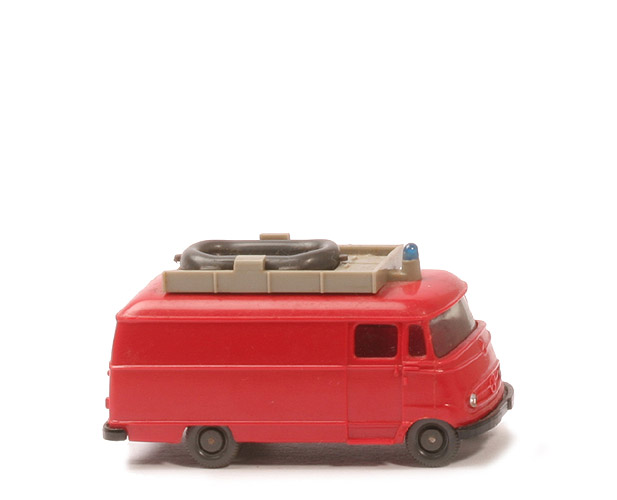 MB L 319 Wasserrettung - BP WM und Germany - 605/2