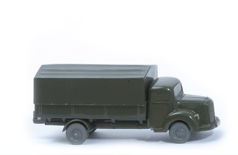 MB L 3500 uv Pritschen-LKW - FH, CH, PR olivgrün - 450/7 ?