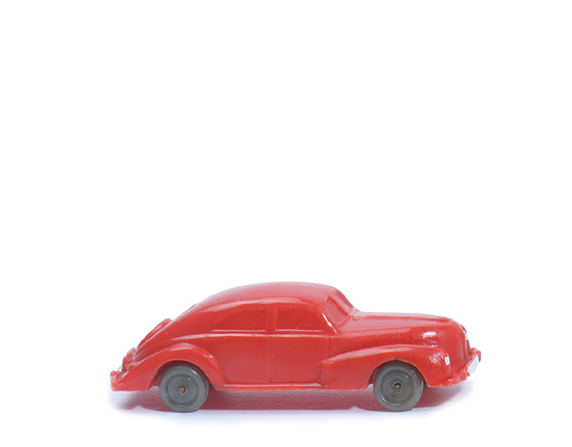 Schräghecklimousine, spitze Haube - orangerot, ohne Zughaken - 29/5 ?