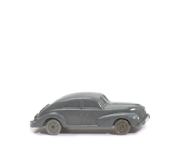 Schräghecklimousine, spitze Haube - basaltgrau, ohne Zughaken - 29/5i