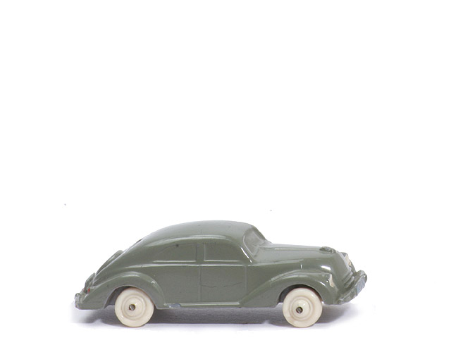 Schräghecklimousine, flache Haube - Lack ca. zementgrau - 29/4c