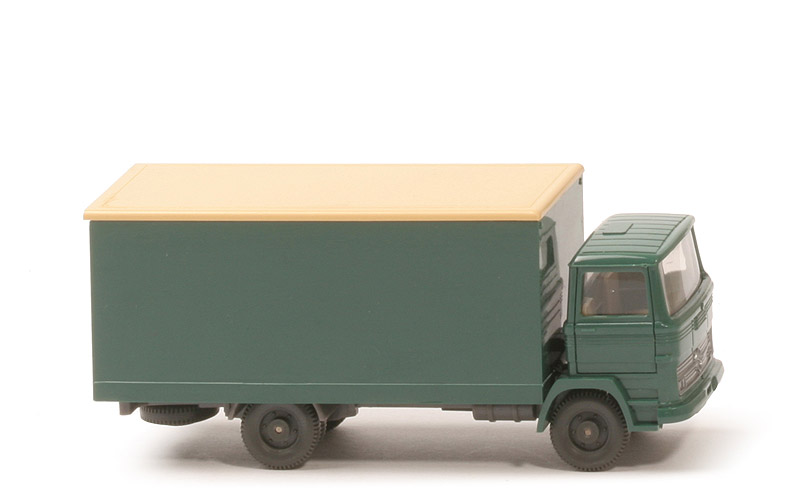 MB LP 1317 hoher Koffer - Mercedes Werbemodell patinagrün unbedruckt - Mercedes (2) 