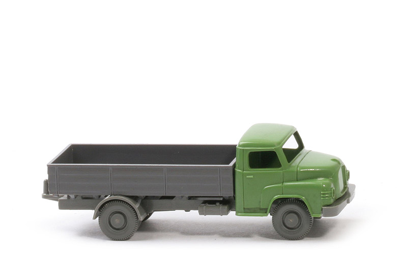 MAN 415 Kurzhauber - FH maigrün, unfertiges Modell - 410/3 ?