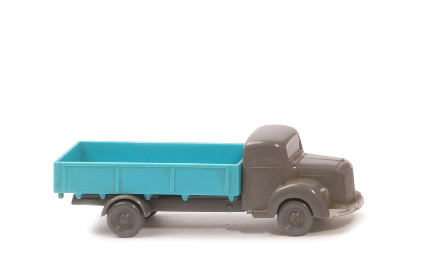 MB L 3500 uv Pritschen-LKW - FH, CH basaltgrau, PR dunkeladriablau - 450/5 ?