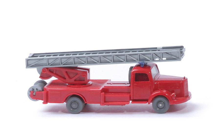 MB L 3500  Alter Leiterwagen - Blaulichtleiste, Blinker, rot - 620/25a