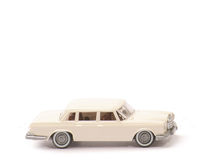 Mercedes 600 (2008) - altweiß lackiert (Mercedes Benz Club Edition 2008) - nicht erfasst